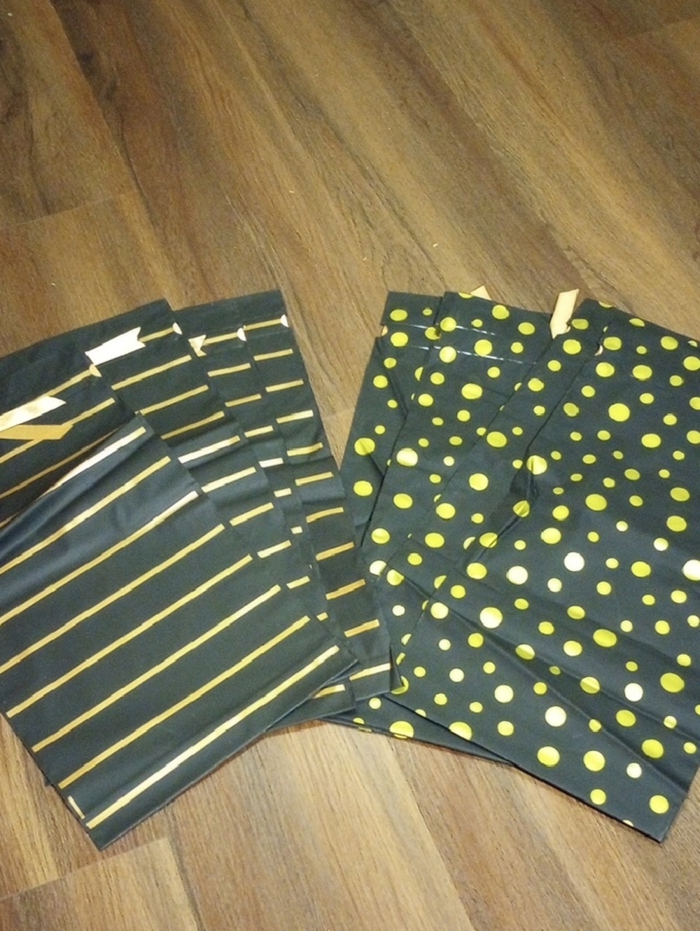 Gift Bags Black/Gold (8)